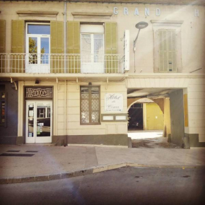 Hotels in Pertuis